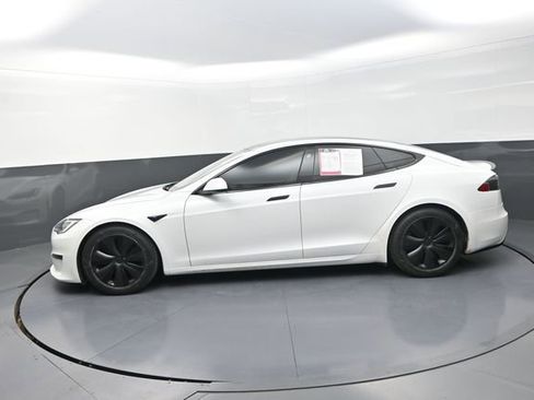 Used 2022 Tesla Model S image 19