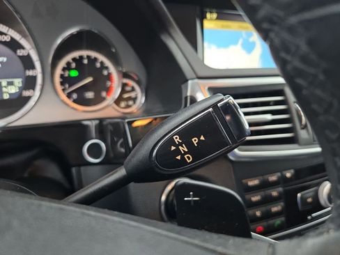 Used 2011 Mercedes-Benz E 350 Sedan image 31