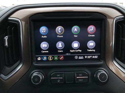 Used 2020 Chevrolet Silverado 1500 High Country w/ Technology Package image 27