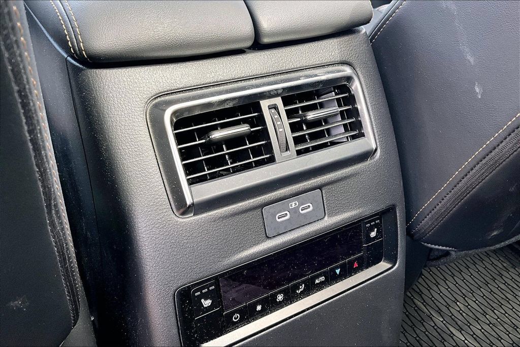 Certified 2025 MAZDA CX-90 Plug-In Hybrid w/ Premium Plus AWD/4WD image 23