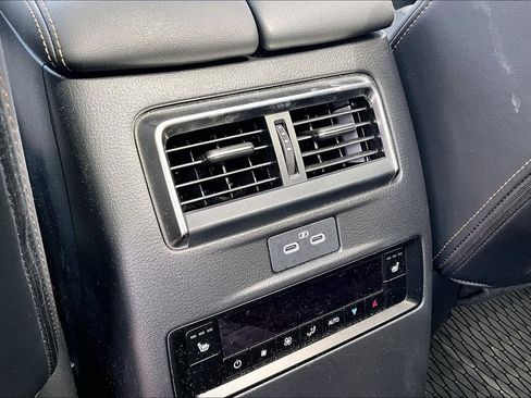 Certified 2025 MAZDA CX-90 Plug-In Hybrid w/ Premium Plus AWD/4WD image 23
