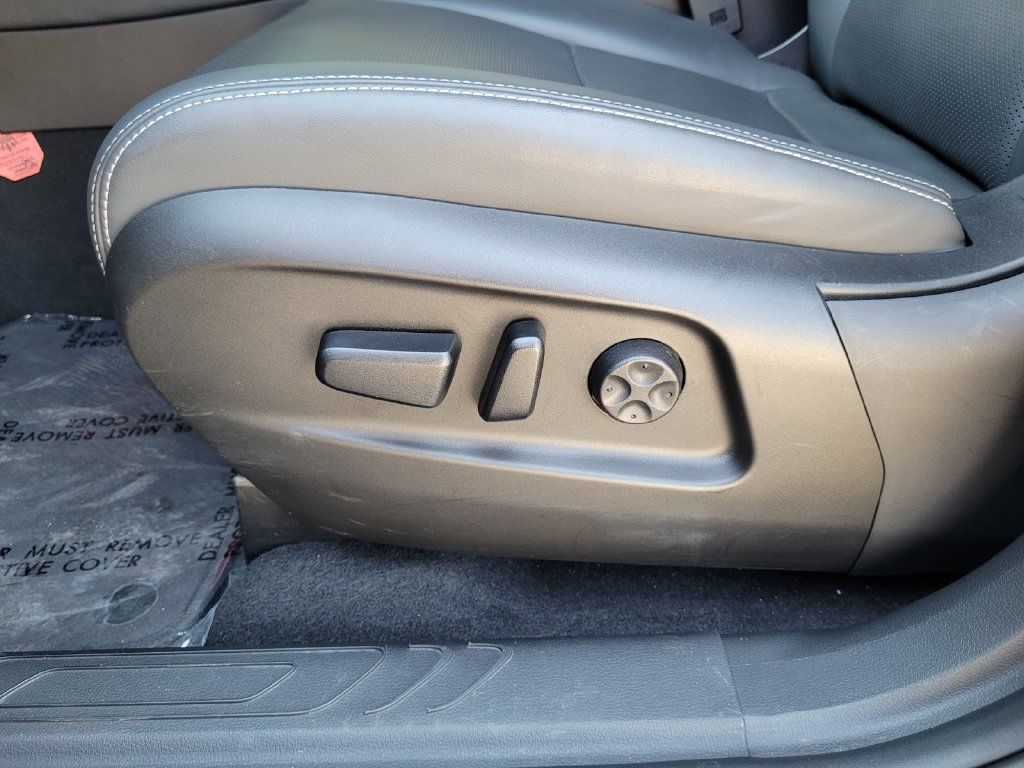 Used 2023 VinFast VF 8 Plus AWD/4WD image 14
