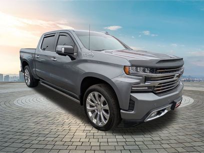 Used 2020 Chevrolet Silverado 1500 High Country w/ Technology Package