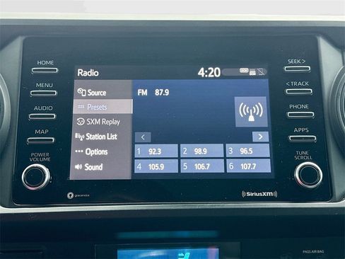 Used 2022 Toyota Tacoma SR image 16