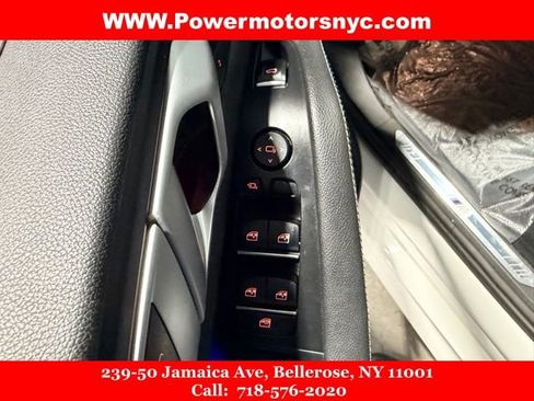 Used 2019 BMW X5 xDrive40i w/ M Sport Package image 40