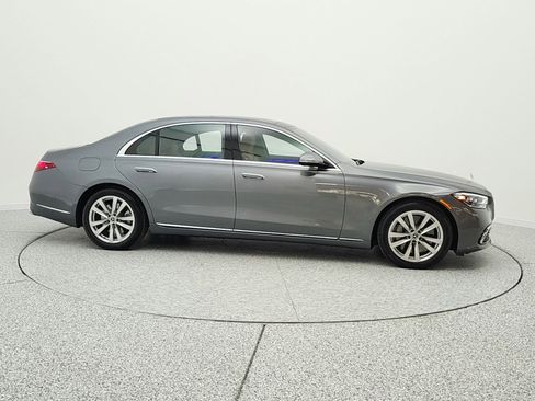 Certified 2022 Mercedes-Benz S 500 4MATIC image 4