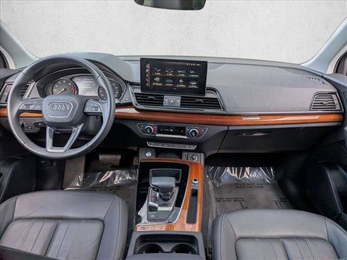 Certified 2023 Audi Q5 2.0T Premium w/ Convenience Package image 19