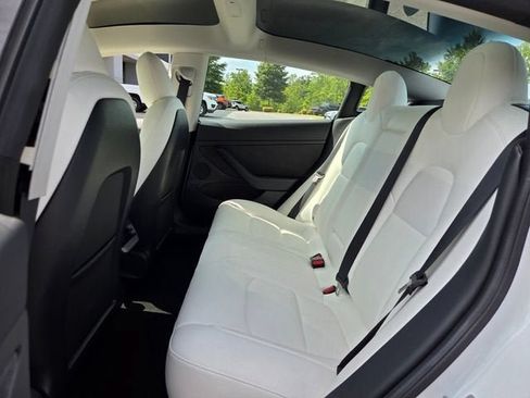 Used 2022 Tesla Model 3 Performance AWD/4WD image 13
