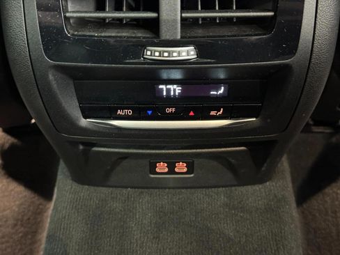 Certified 2025 BMW X4 xDrive30i w/ M Sport Package image 11