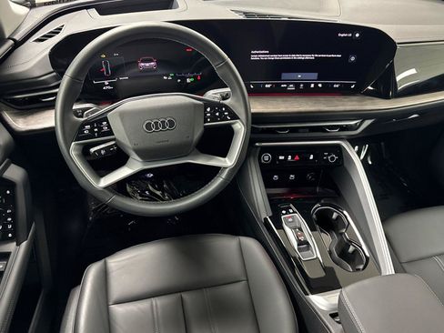 Used 2025 Audi Q5 Premium AWD/4WD image 14