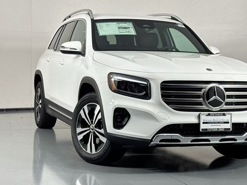 New 2026 Mercedes-Benz GLB 250 image 13
