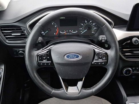 Used 2022 Ford Escape SE w/ Convenience Package image 12