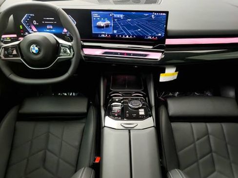 Used 2026 BMW 530i RWD image 51