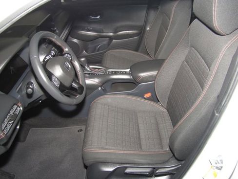 Certified 2024 Honda HR-V Sport image 7