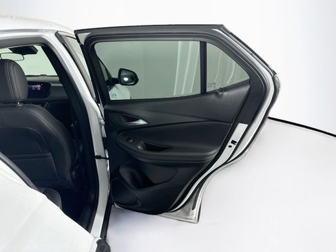 Used 2025 Buick Encore GX Preferred FWD image 27