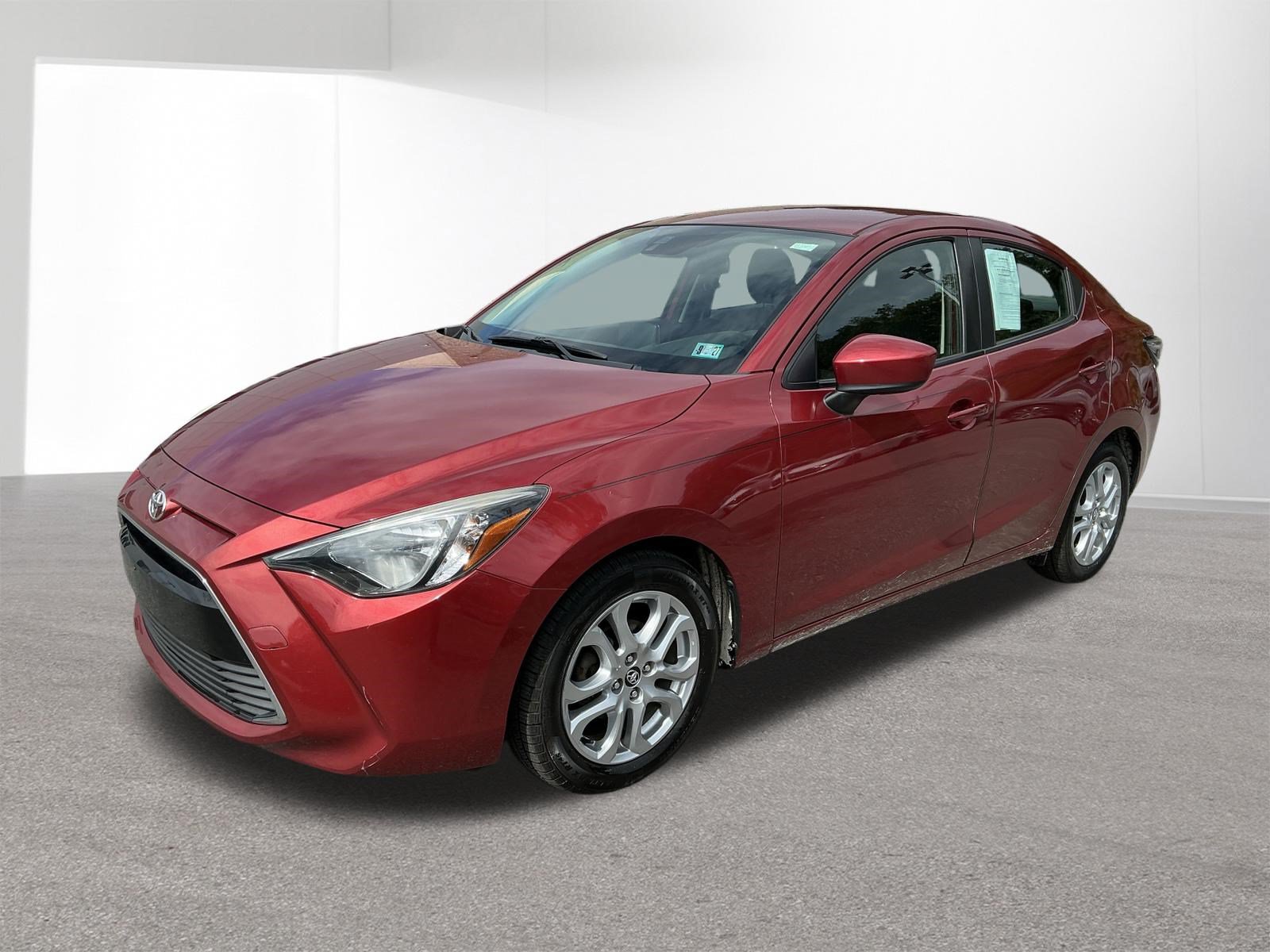 Used 2017 Toyota Yaris iA FWD image 7