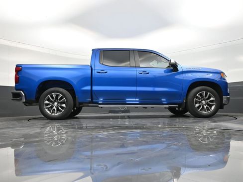 Used 2022 Chevrolet Silverado 1500 LT RWD image 25