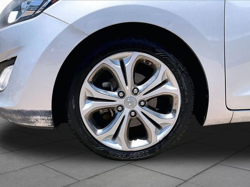 Used 2013 Hyundai Elantra GT w/ Touch & Go Pkg FWD image 11