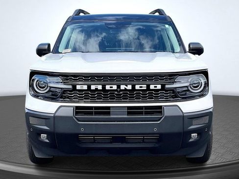 Used 2025 Ford Bronco Sport Outer Banks w/ Outer Banks Tech Package+ AWD/4WD image 2