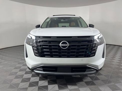 New 2026 Nissan Pathfinder Platinum w/ Cargo Package image 4