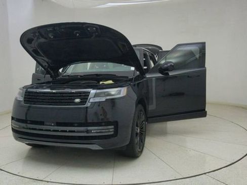 Used 2025 Land Rover Range Rover SE AWD/4WD image 72