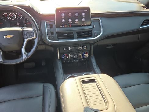 Used 2021 Chevrolet Tahoe LT image 13