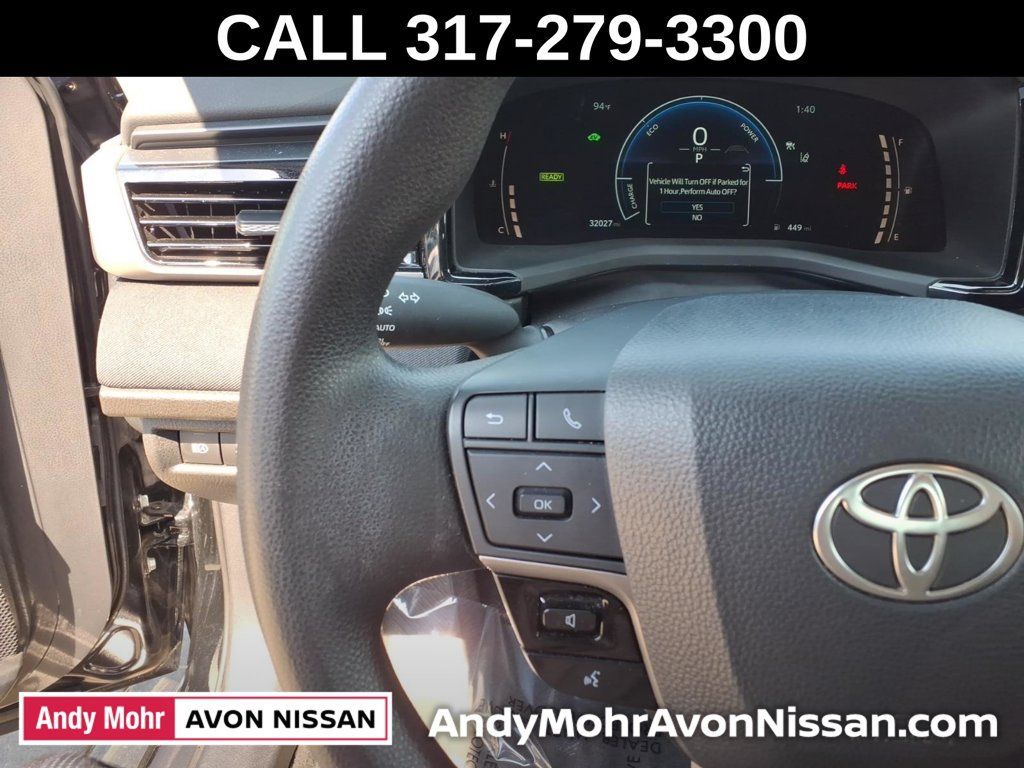 Used 2025 Toyota Camry LE FWD image 26