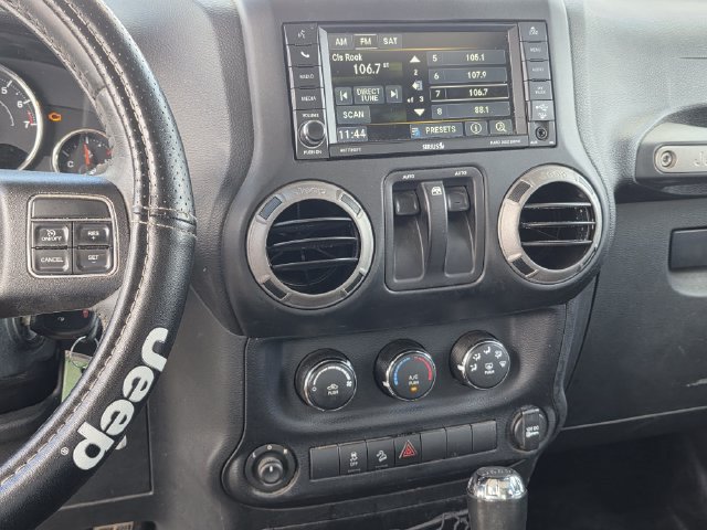 Used 2015 Jeep Wrangler Sport w/ Quick Order Package 24S AWD/4WD image 7