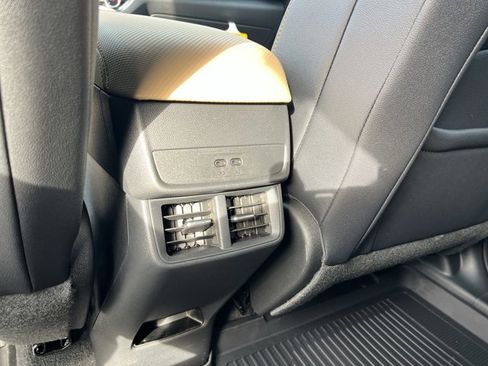 New 2026 Chevrolet Equinox ACTIV image 22