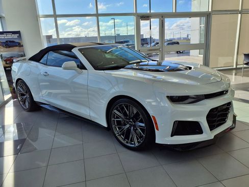 Used 2023 Chevrolet Camaro ZL1 image 25
