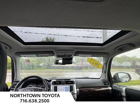 Used 2023 Toyota 4Runner Limited AWD/4WD image 20