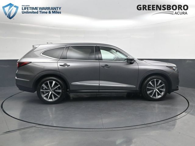 Used 2025 Acura MDX w/ Technology Package FWD image 4