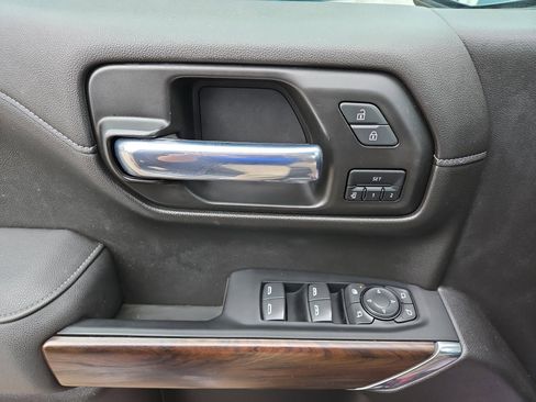 Used 2022 GMC Sierra 1500 SLT w/ SLT Premium Plus Package image 18