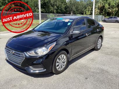 Used 2022 Hyundai Accent SE