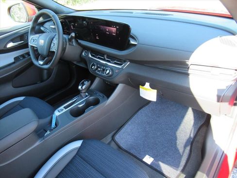 New 2026 Buick Envista Preferred w/ Convenience I Package FWD image 10