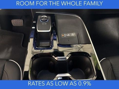 New 2026 Buick Enclave Sport Touring w/ Power Package image 7