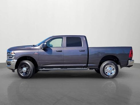 New 2025 RAM 2500 Tradesman AWD/4WD image 3