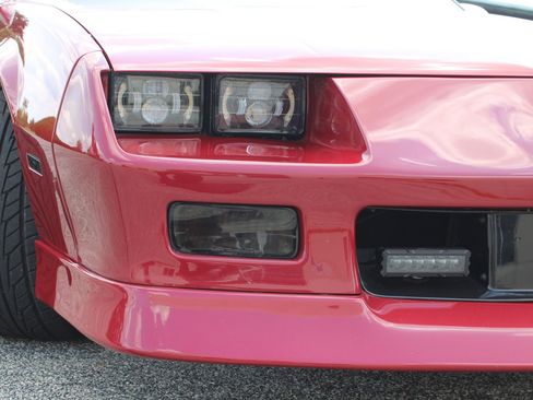 Used 1989 Chevrolet Camaro RS RWD image 40