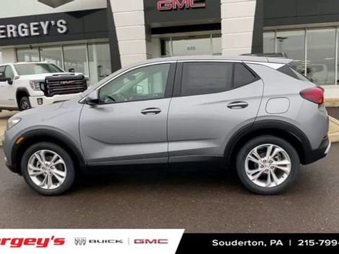 Used 2023 Buick Encore GX Preferred w/ Cold Weather Comfort Package FWD image 6