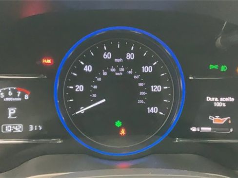 Certified 2022 Honda HR-V EX image 2