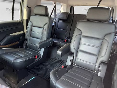 Used 2019 GMC Yukon XL Denali w/ Denali Ultimate Package AWD/4WD image 13