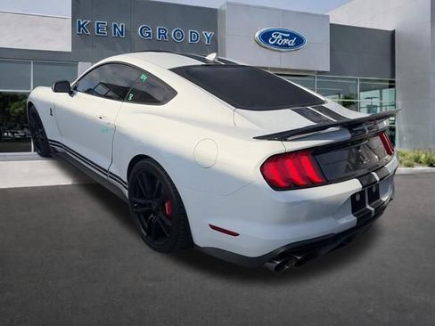 Used 2022 Ford Mustang Shelby GT500 w/ Technology Package image 4