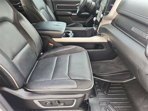 Used 2022 RAM 1500 Laramie w/ Laramie Southwest Edition image 28