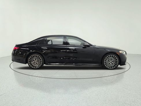 Certified 2023 Mercedes-Benz S 580 4MATIC Sedan image 4