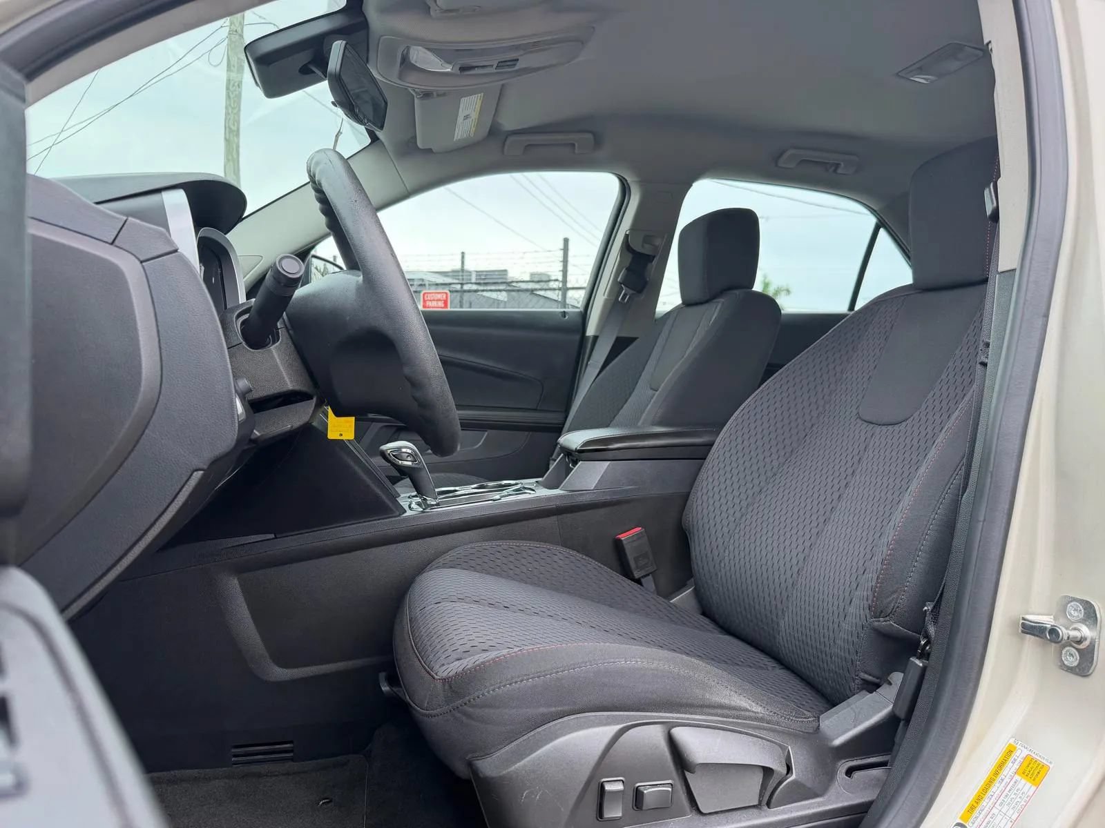 Used 2013 Chevrolet Equinox LS FWD image 11