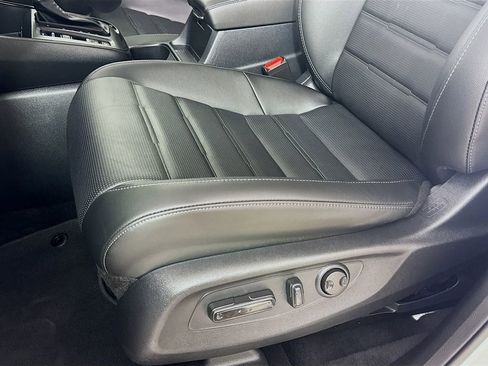 Used 2026 Honda CR-V EX-L image 20