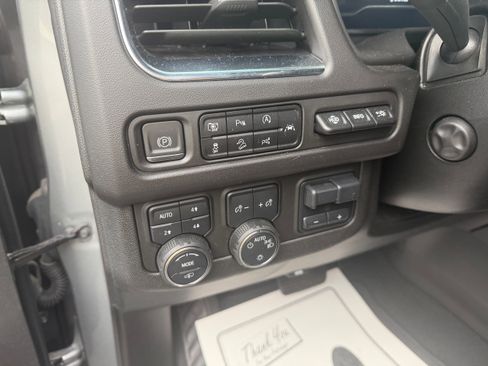 Used 2023 Chevrolet Tahoe High Country w/ Advanced Technology Package image 16