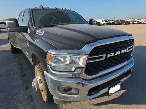 Used 2024 RAM 3500 Lone Star AWD/4WD image 2