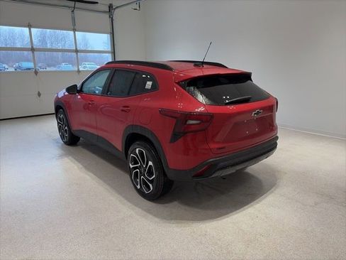 New 2026 Chevrolet Trax RS image 4