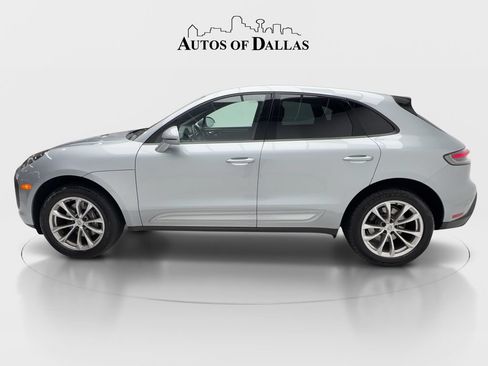 Used 2024 Porsche Macan AWD/4WD image 5
